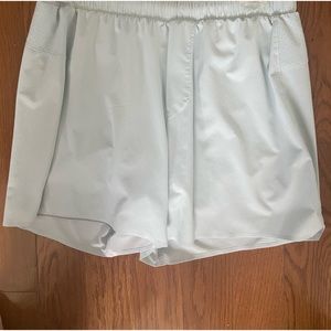 Lululemon surge short